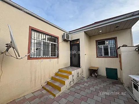 Satılır 2 otaqlı həyət evi 70 m² — Bakı, Binəqədi 2 otaq 70.00 m²