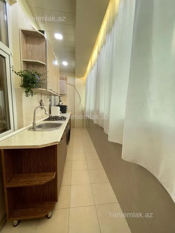 Satılır 3 otaqlı yeni tikili 84 m²