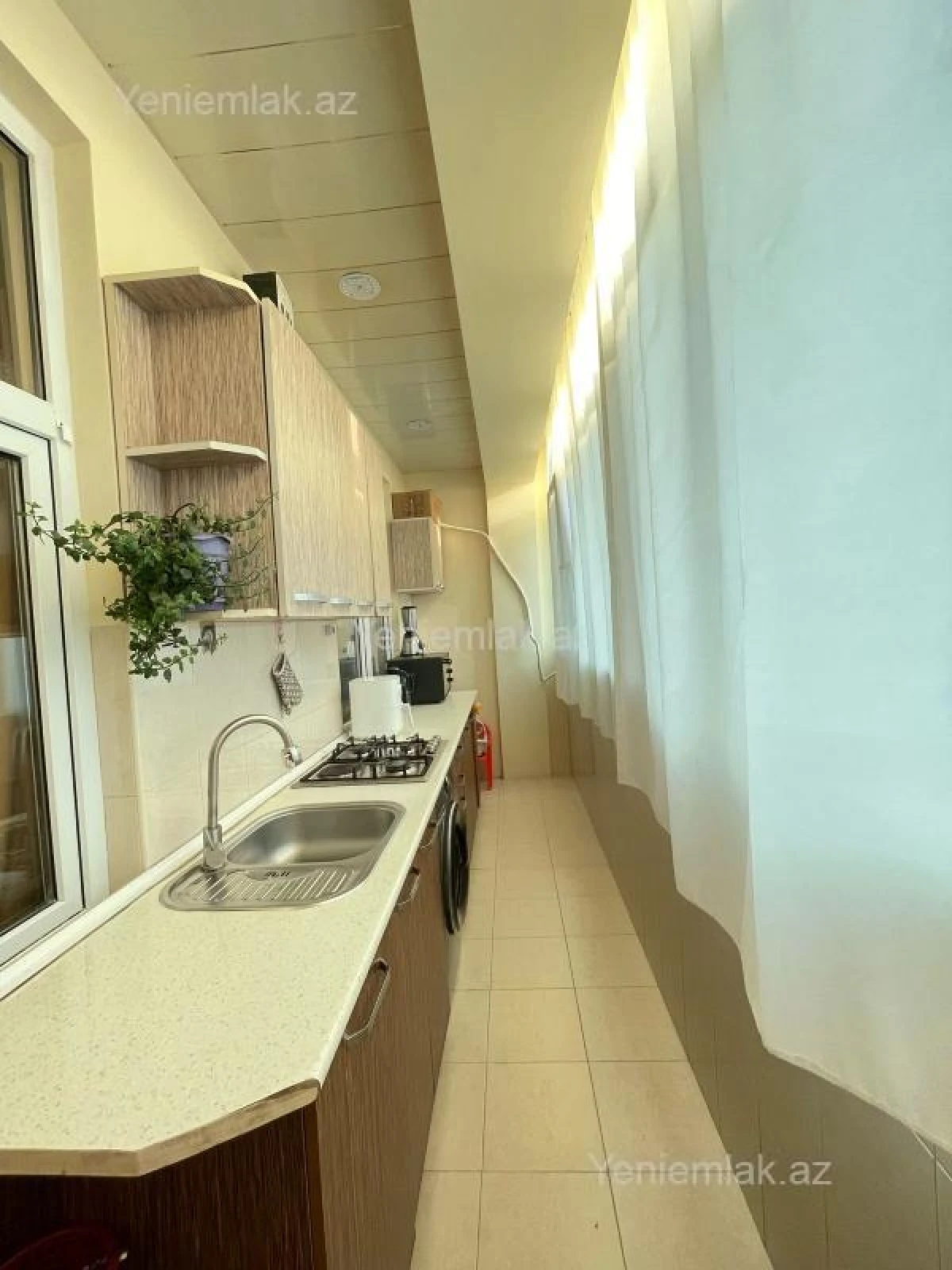 Satılır 3 otaqlı yeni tikili 84 m²