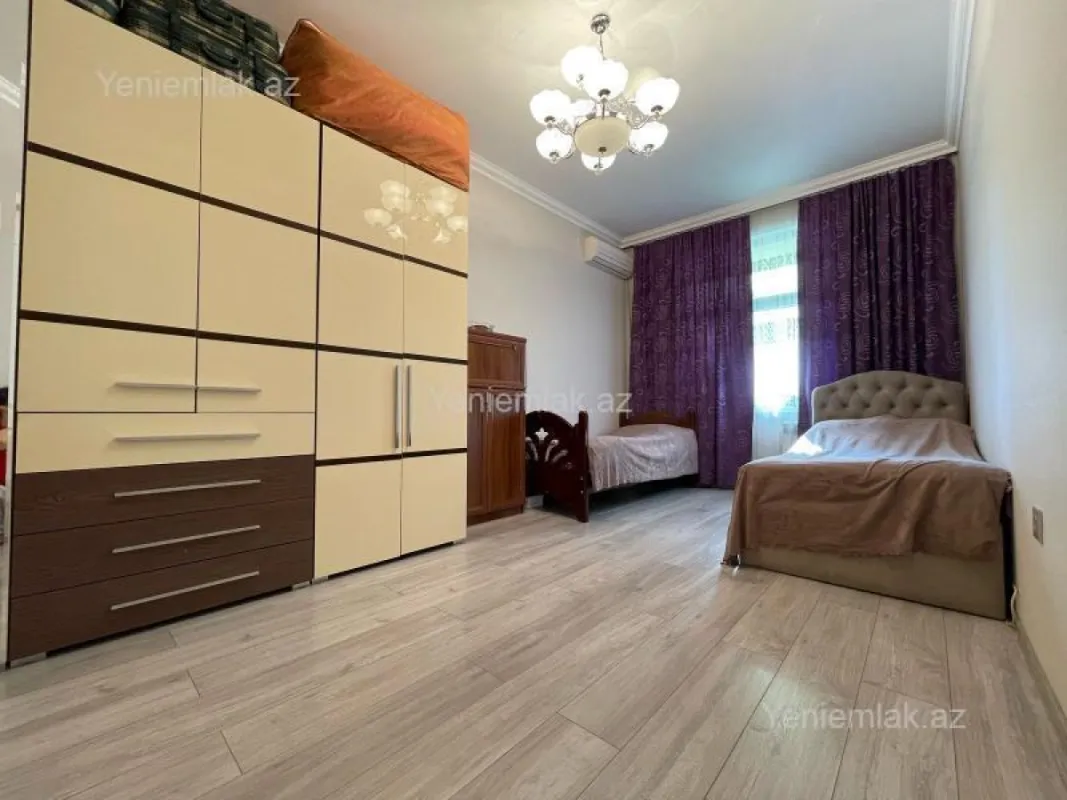 Satılır 3 otaqlı yeni tikili 84 m²