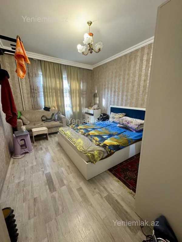 Satılır 3 otaqlı köhnə tikili 85 m²