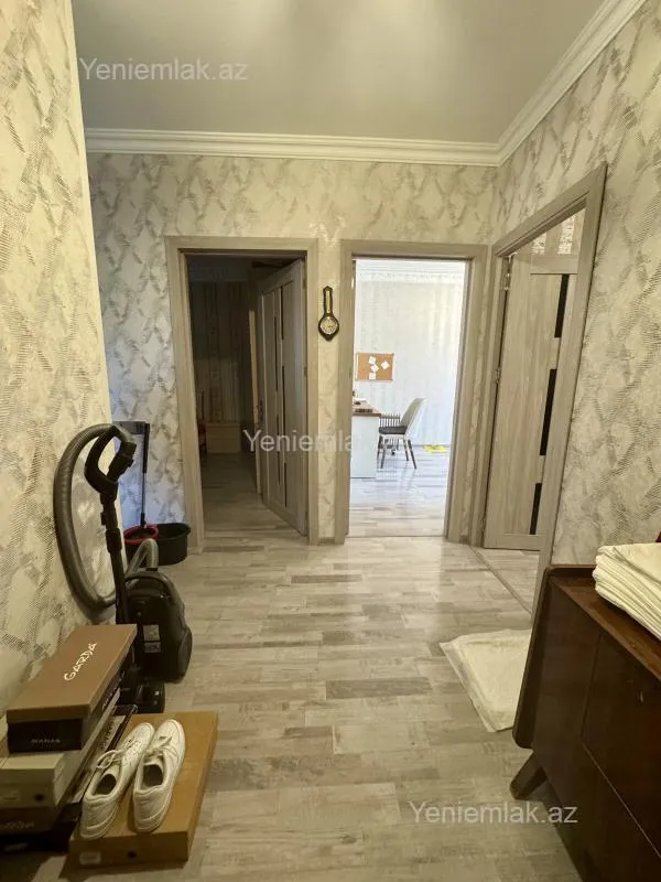 Satılır 3 otaqlı köhnə tikili 85 m²