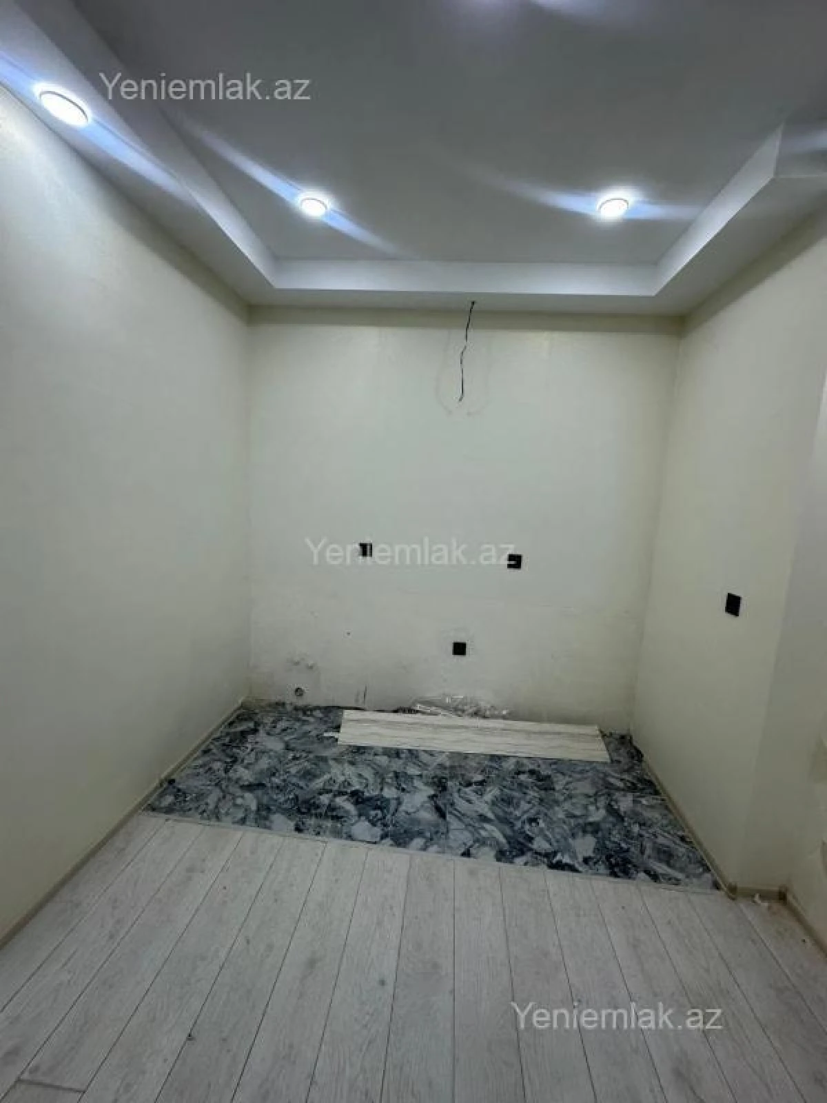 Satılır 2 otaqlı yeni tikili 52 m²