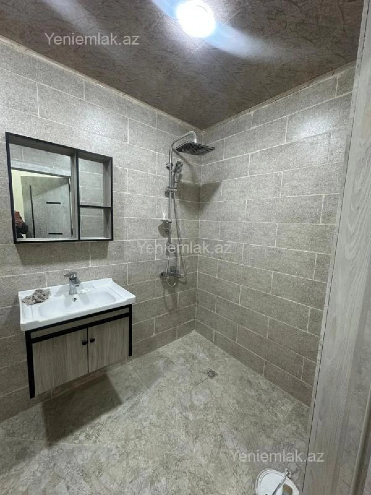 Satılır 2 otaqlı yeni tikili 52 m²