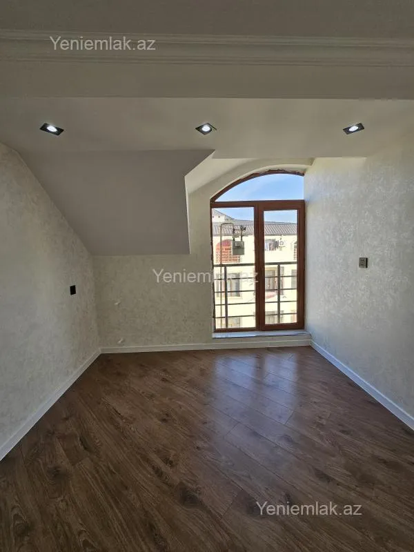 Satılır 2 otaqlı yeni tikili 40 m²