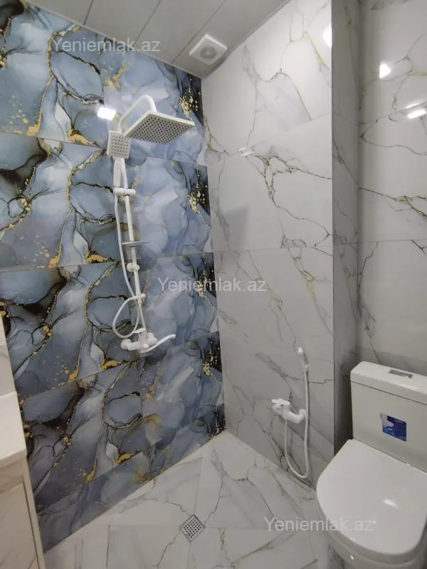 Satılır 3 otaqlı yeni tikili 64 m²