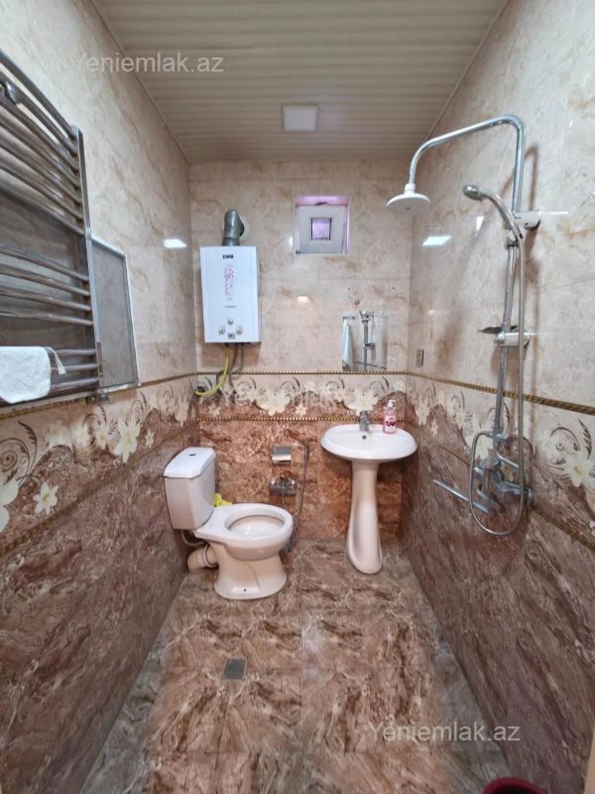 Satılır 3 otaqlı həyət evi 70 m²