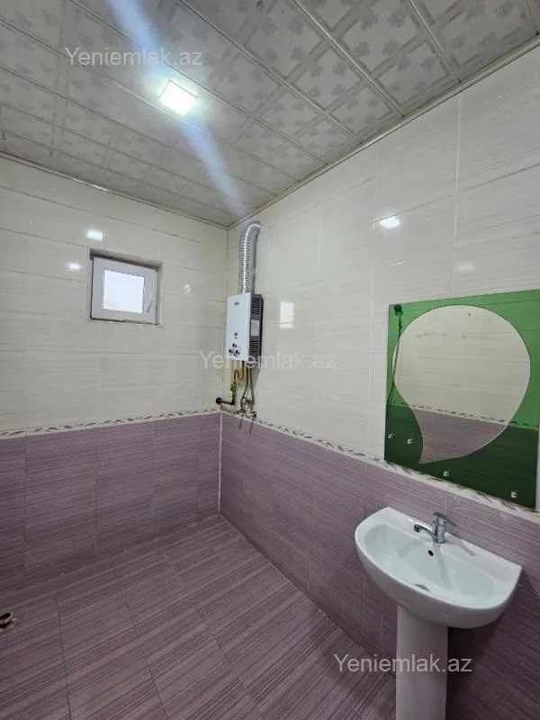 Satılır 6 otaqlı həyət evi 175 m²