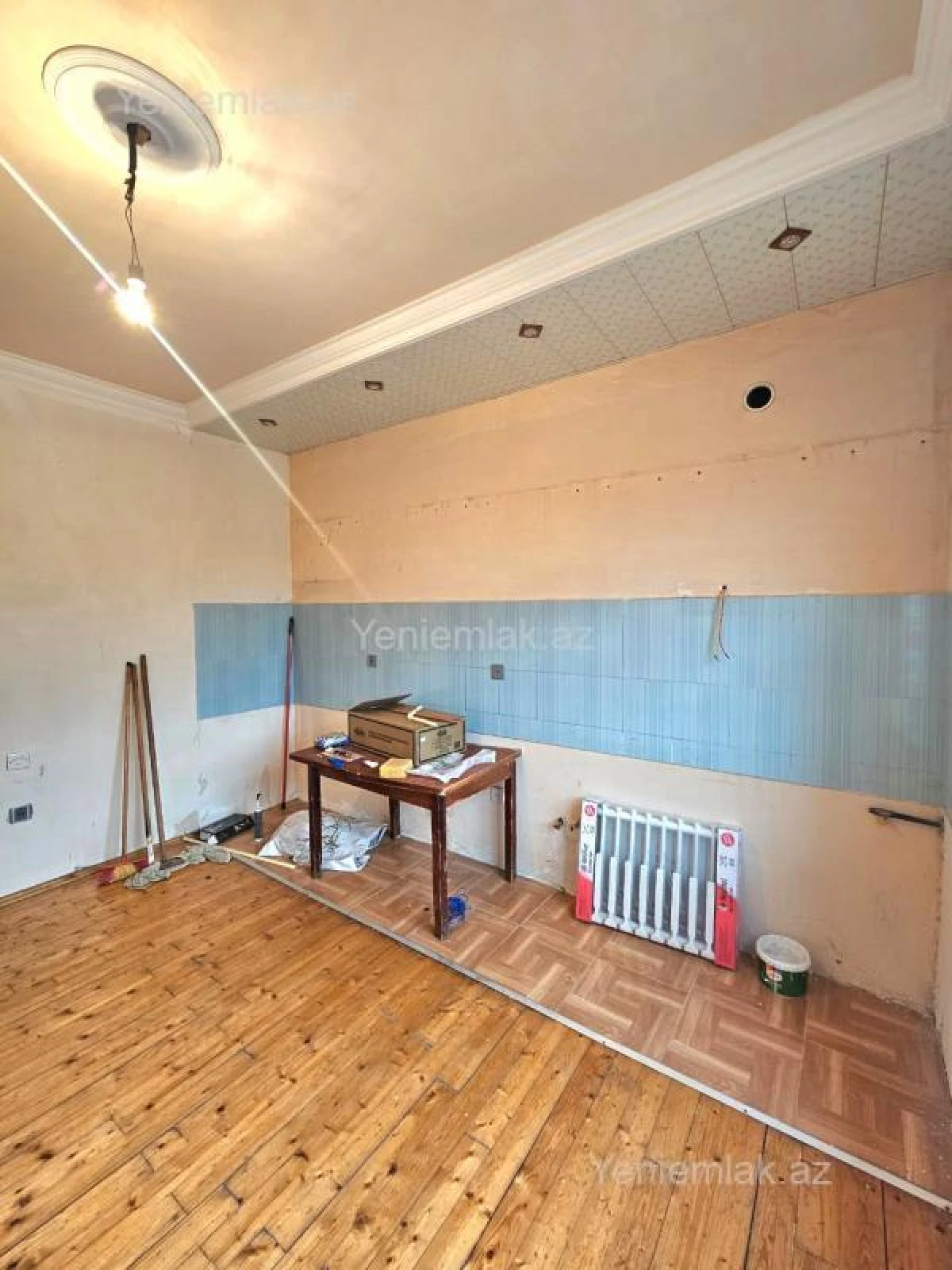 Satılır 6 otaqlı həyət evi 175 m²