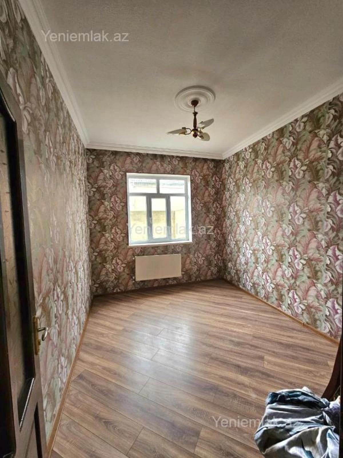 Satılır 6 otaqlı həyət evi 175 m²