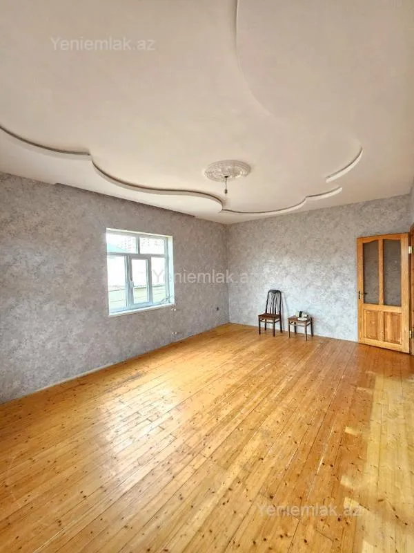 Satılır 6 otaqlı həyət evi 175 m²