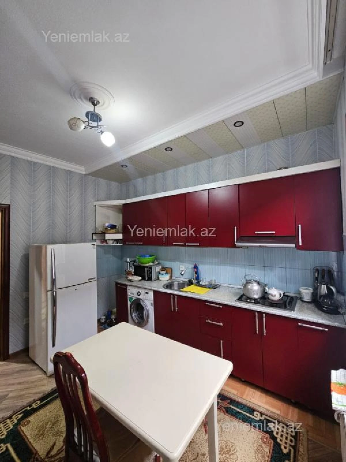 Satılır 6 otaqlı həyət evi 175 m²