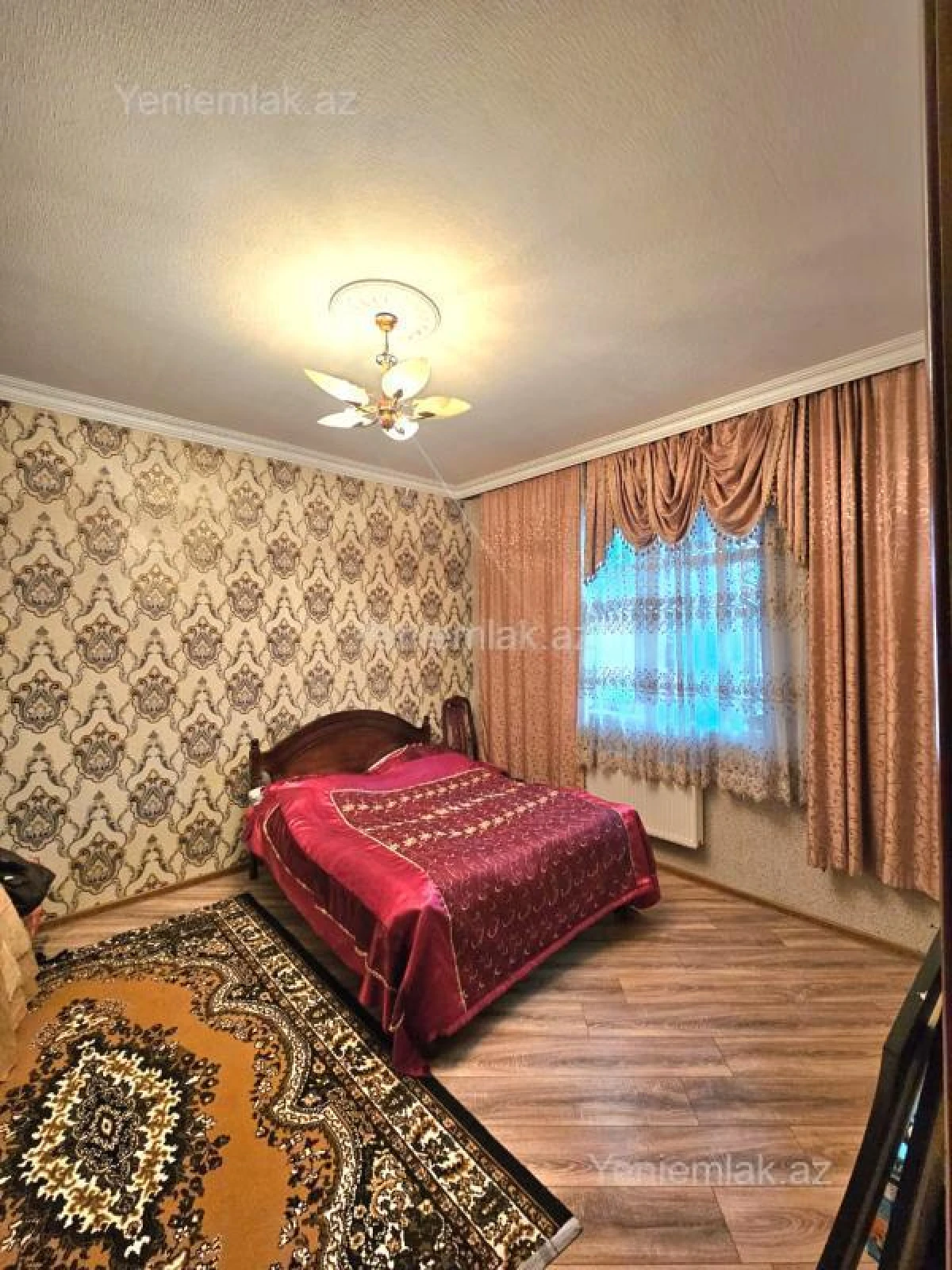 Satılır 6 otaqlı həyət evi 175 m²