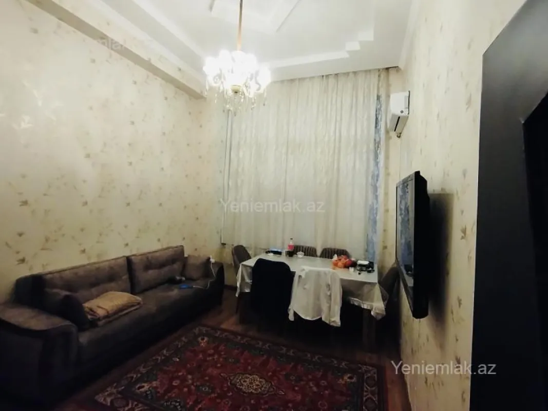 Satılır 2 otaqlı yeni tikili 40 m²