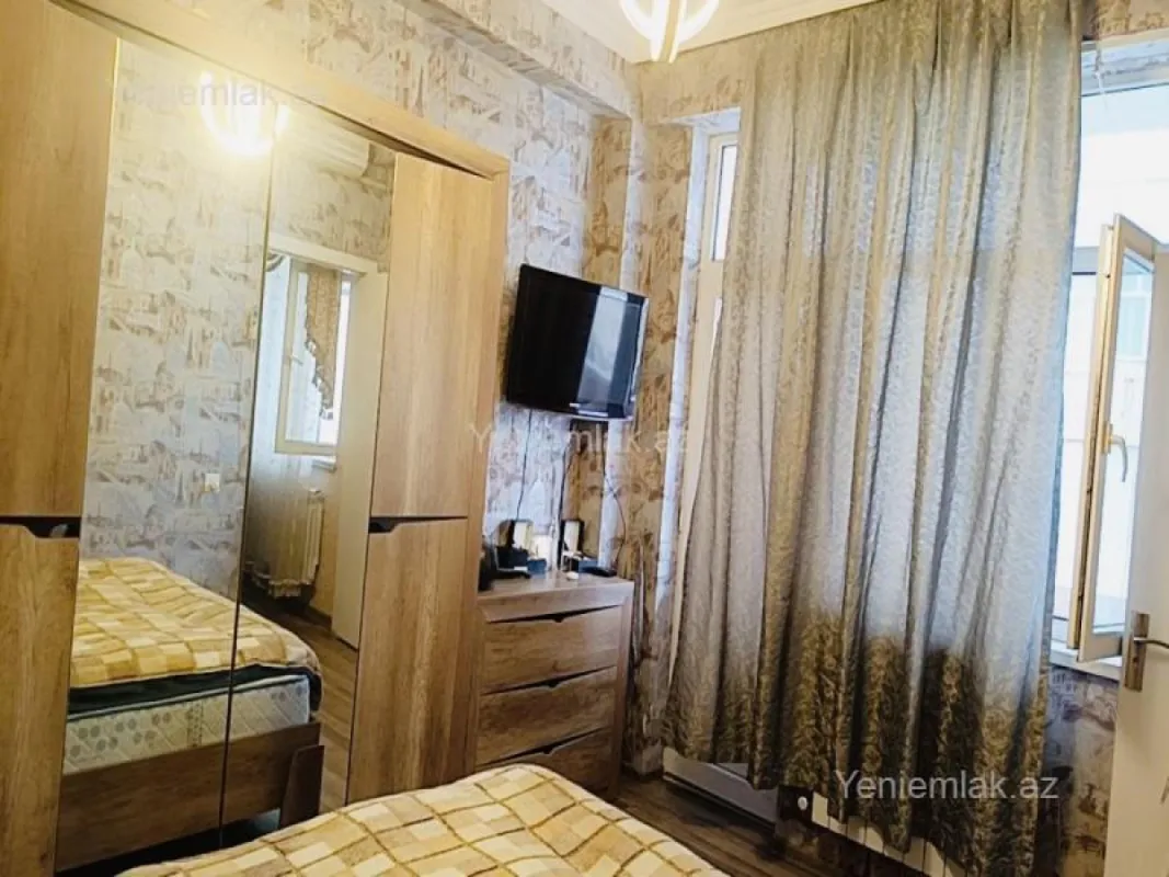 Satılır 3 otaqlı yeni tikili 100 m²