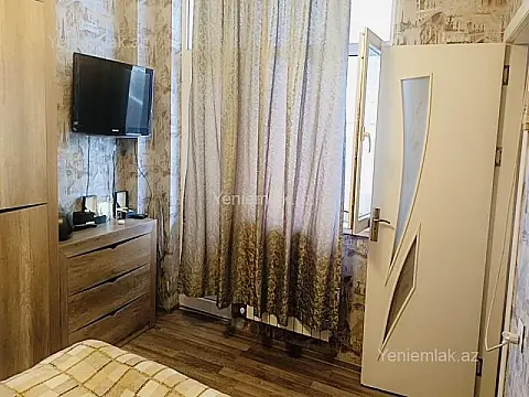 Satılır 3 otaqlı yeni tikili 100 m²