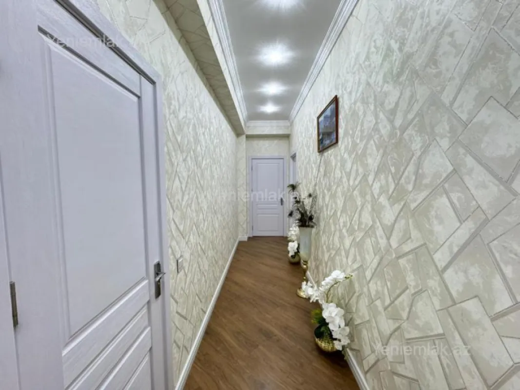 Satılır 3 otaqlı yeni tikili 91 m²