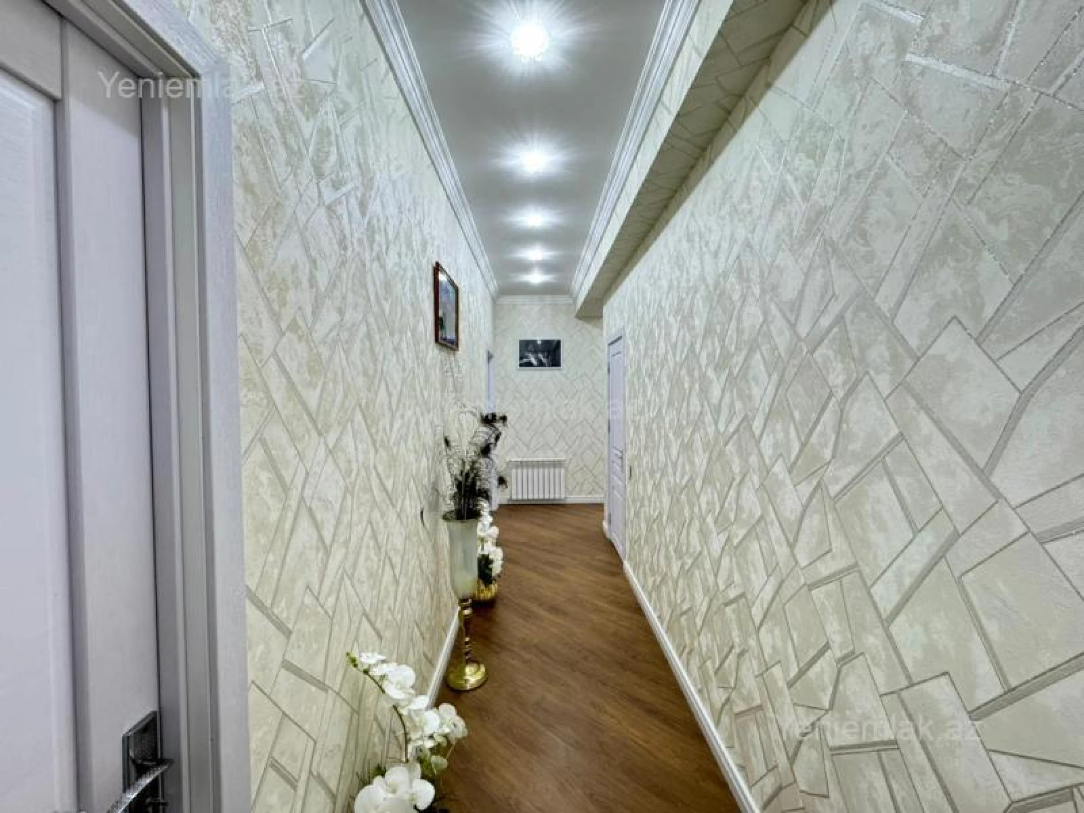 Satılır 3 otaqlı yeni tikili 91 m²