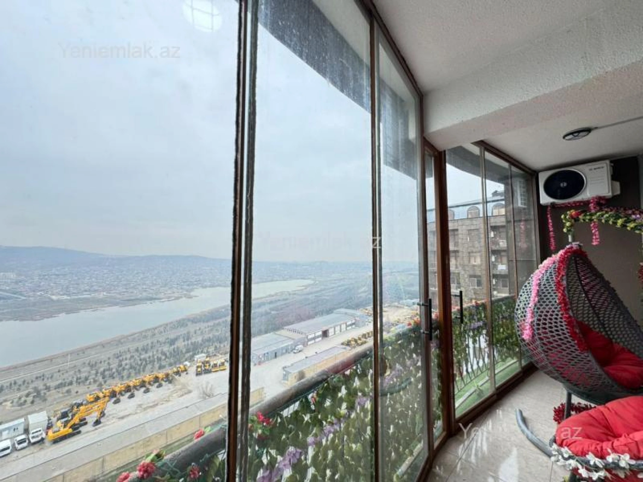 Satılır 3 otaqlı yeni tikili 91 m²