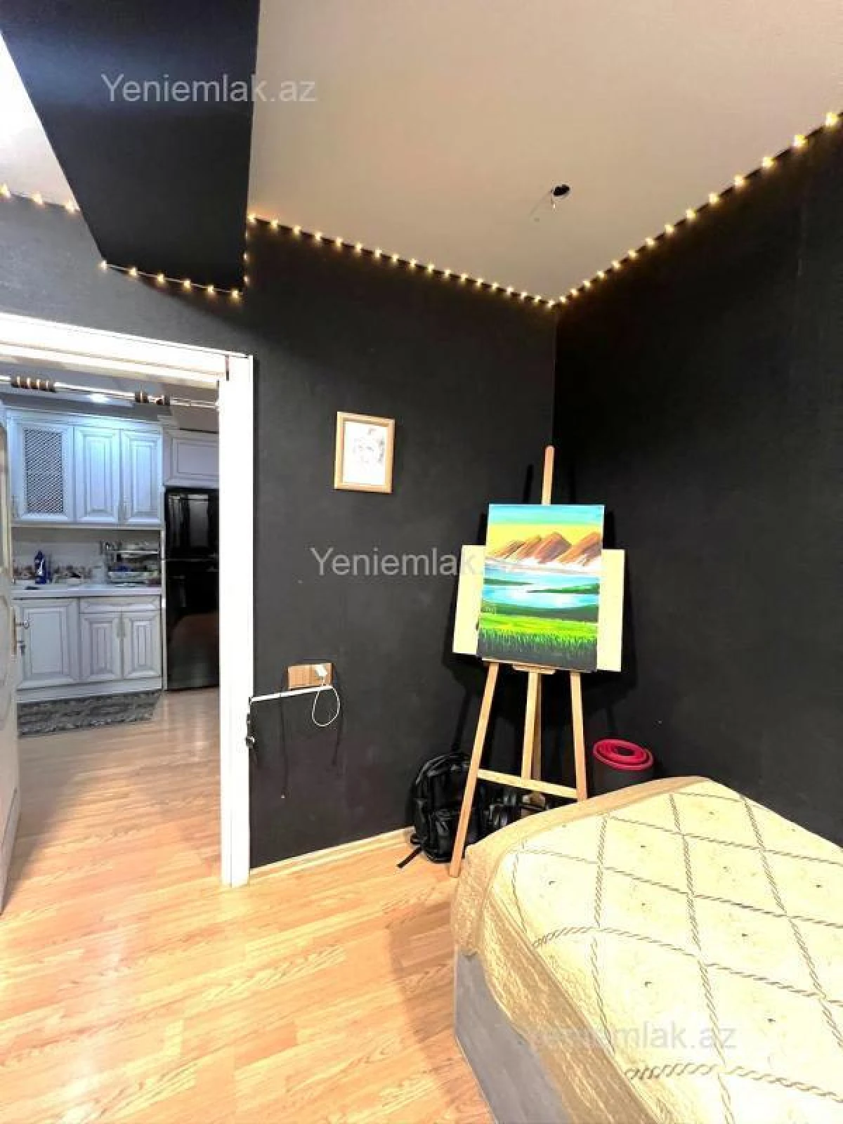 Satılır 3 otaqlı yeni tikili 75 m²