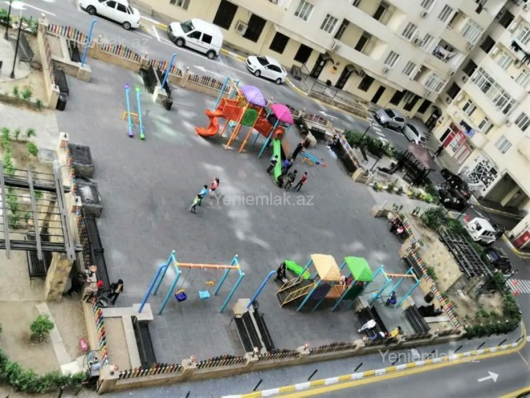 Satılır 3 otaqlı yeni tikili 75 m²