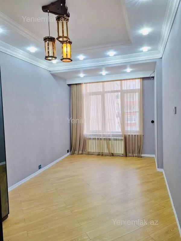 Satılır 3 otaqlı yeni tikili 137 m²