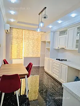 Satılır 3 otaqlı yeni tikili 137 m²