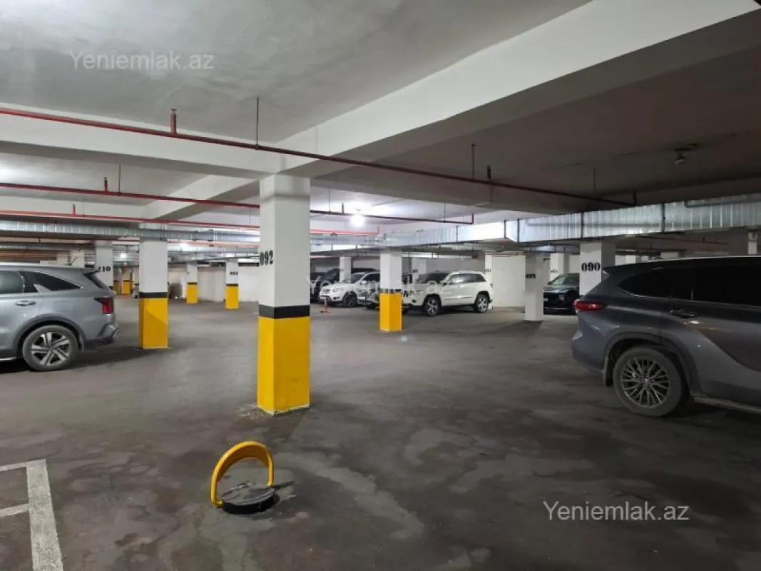 Satılır 3 otaqlı yeni tikili 137 m²