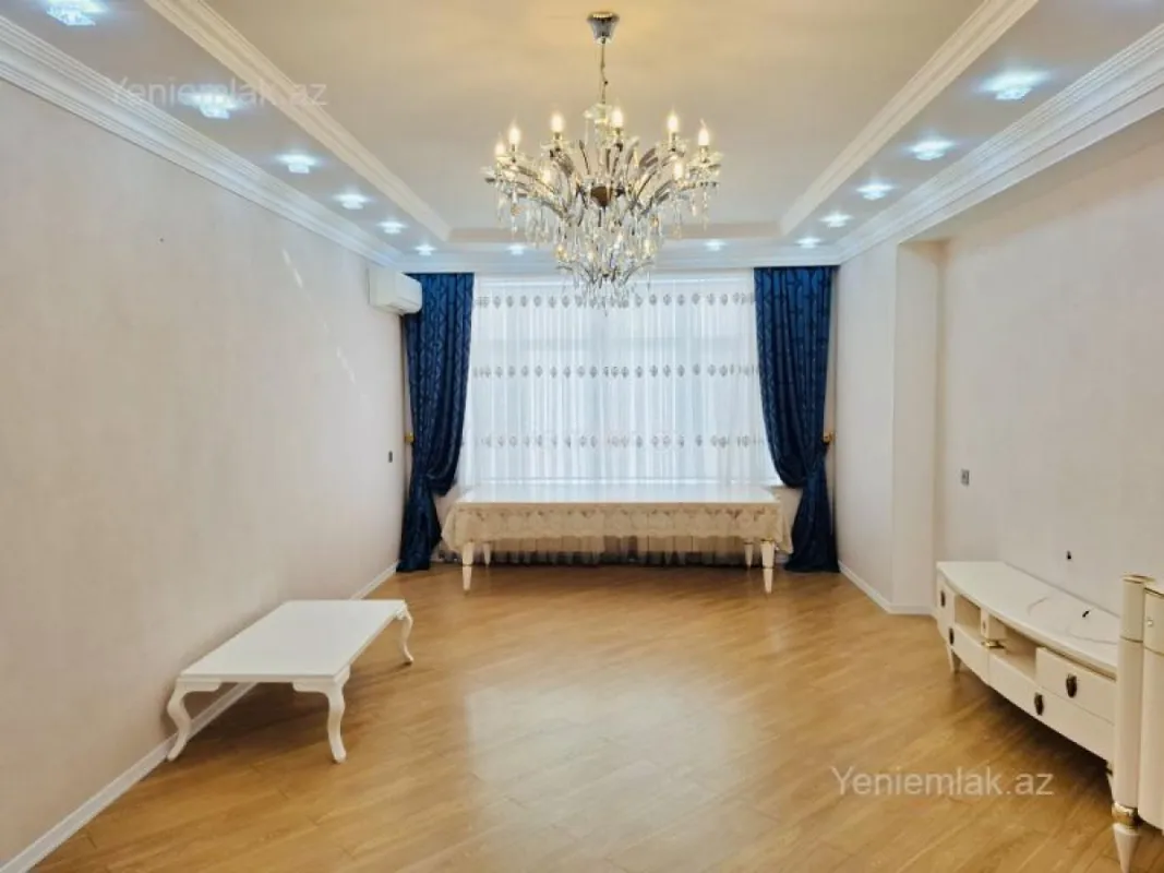 Satılır 3 otaqlı yeni tikili 137 m²