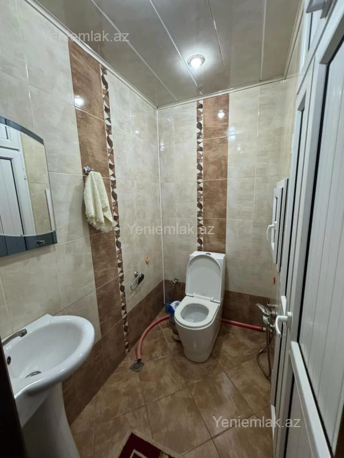 Satılır 3 otaqlı yeni tikili 120 m²