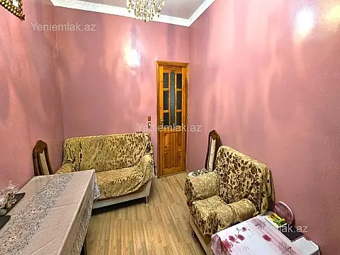 Satılır 3 otaqlı köhnə tikili 60 m²