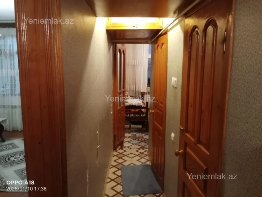 Satılır 2 otaqlı köhnə tikili 54 m²