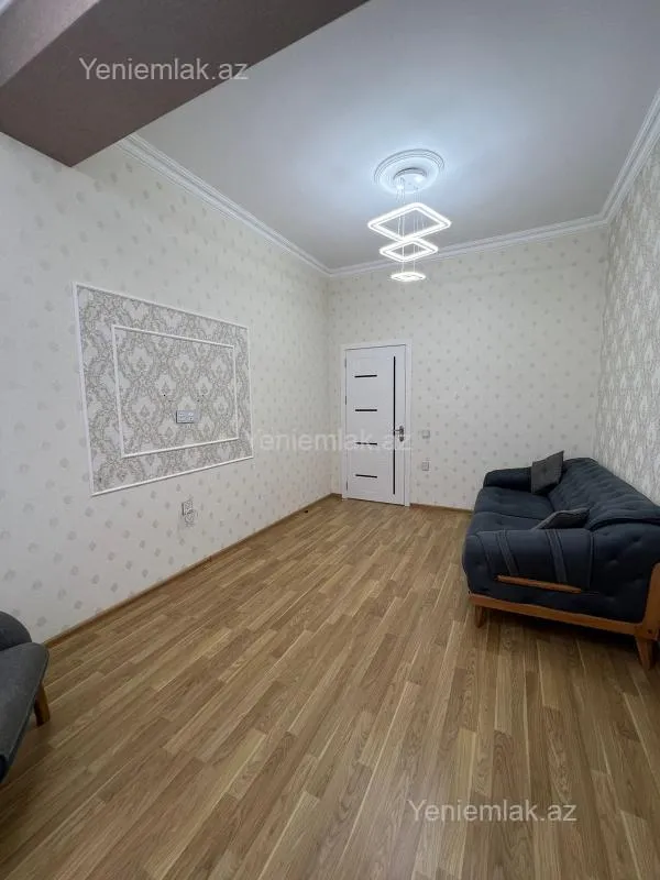 Satılır 2 otaqlı yeni tikili 60 m²