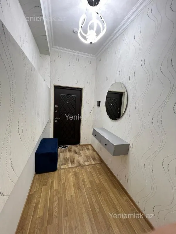 Satılır 2 otaqlı yeni tikili 60 m²