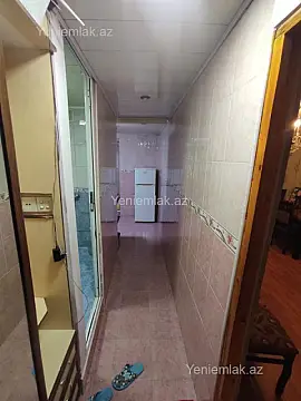 Satılır 2 otaqlı köhnə tikili 50 m²