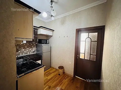 Satılır 2 otaqlı yeni tikili 60 m²