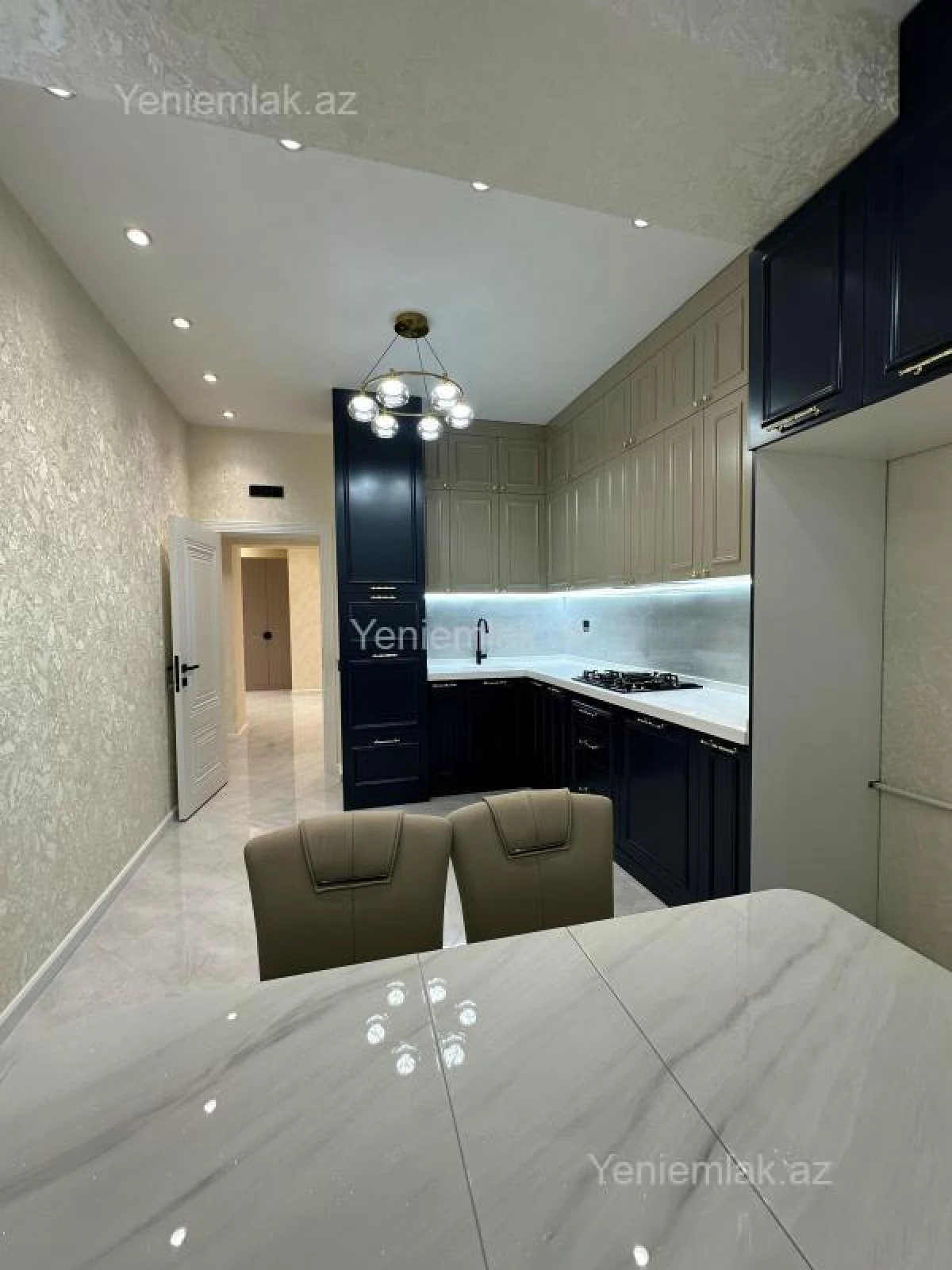 Satılır 3 otaqlı yeni tikili 107 m²