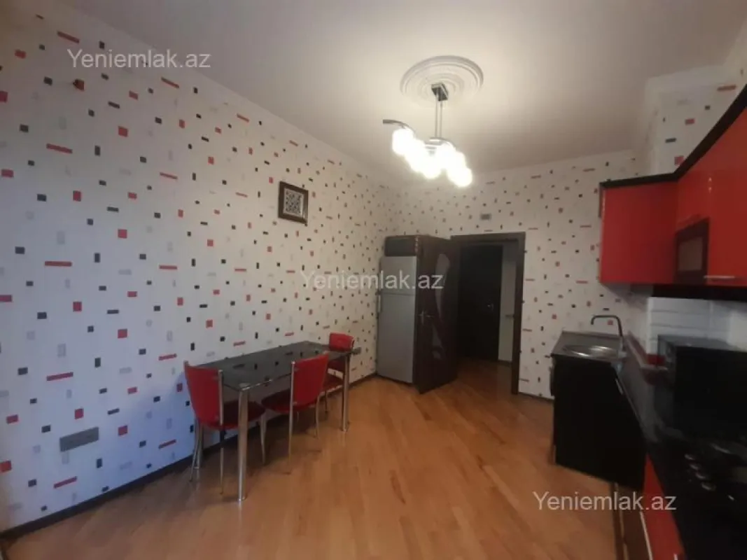 Satılır 3 otaqlı yeni tikili 121 m²