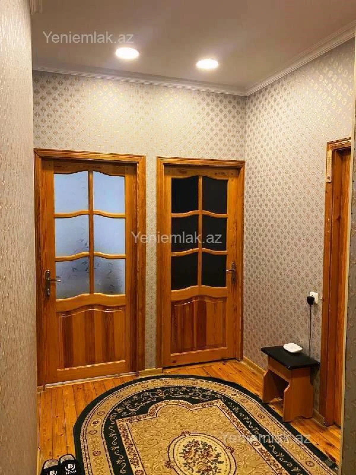 Satılır 4 otaqlı köhnə tikili 80 m²