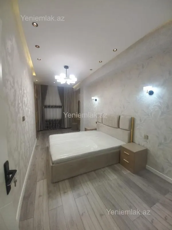 Satılır 2 otaqlı yeni tikili 75 m²
