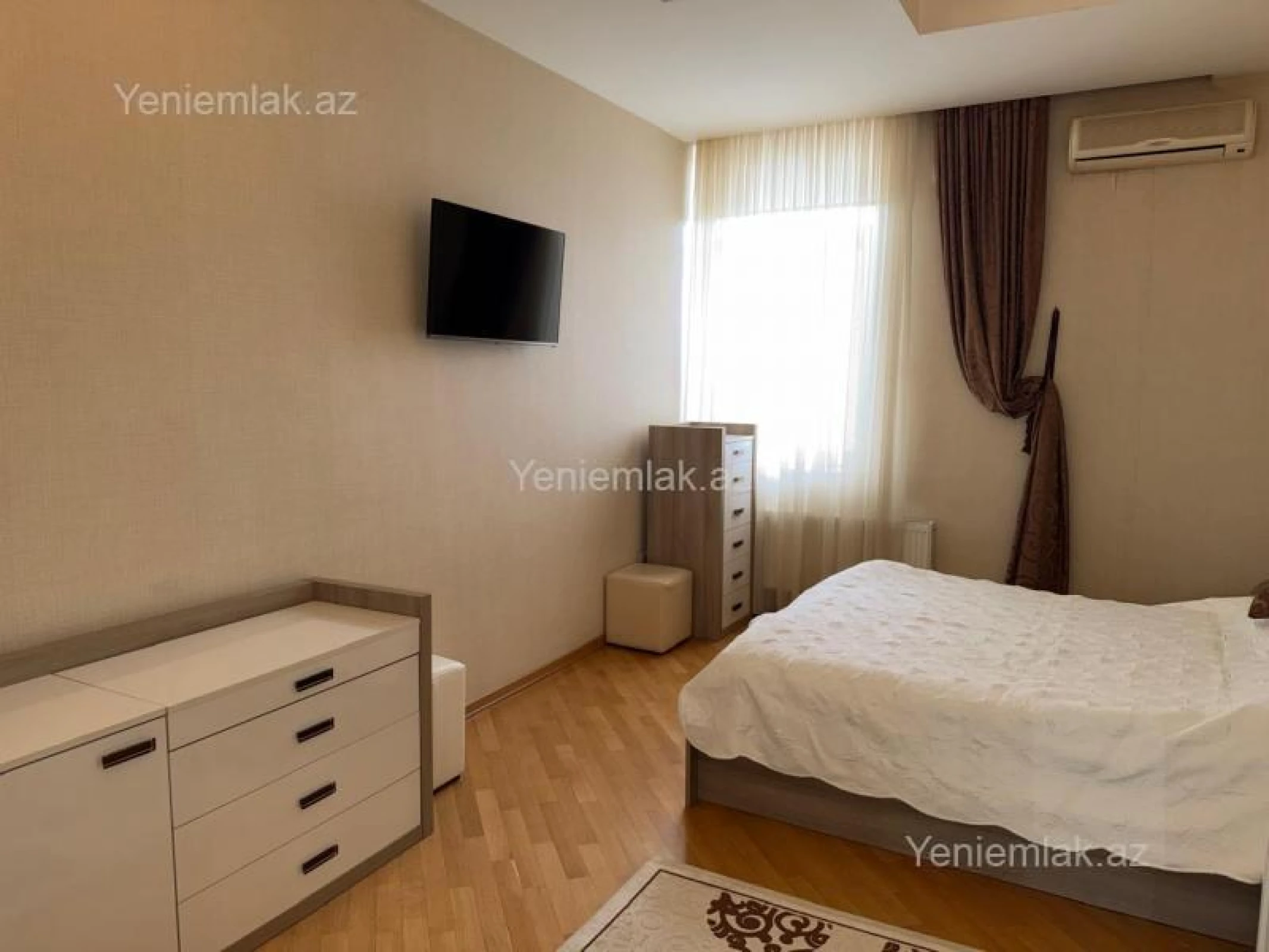 Satılır 2 otaqlı yeni tikili 93 m²