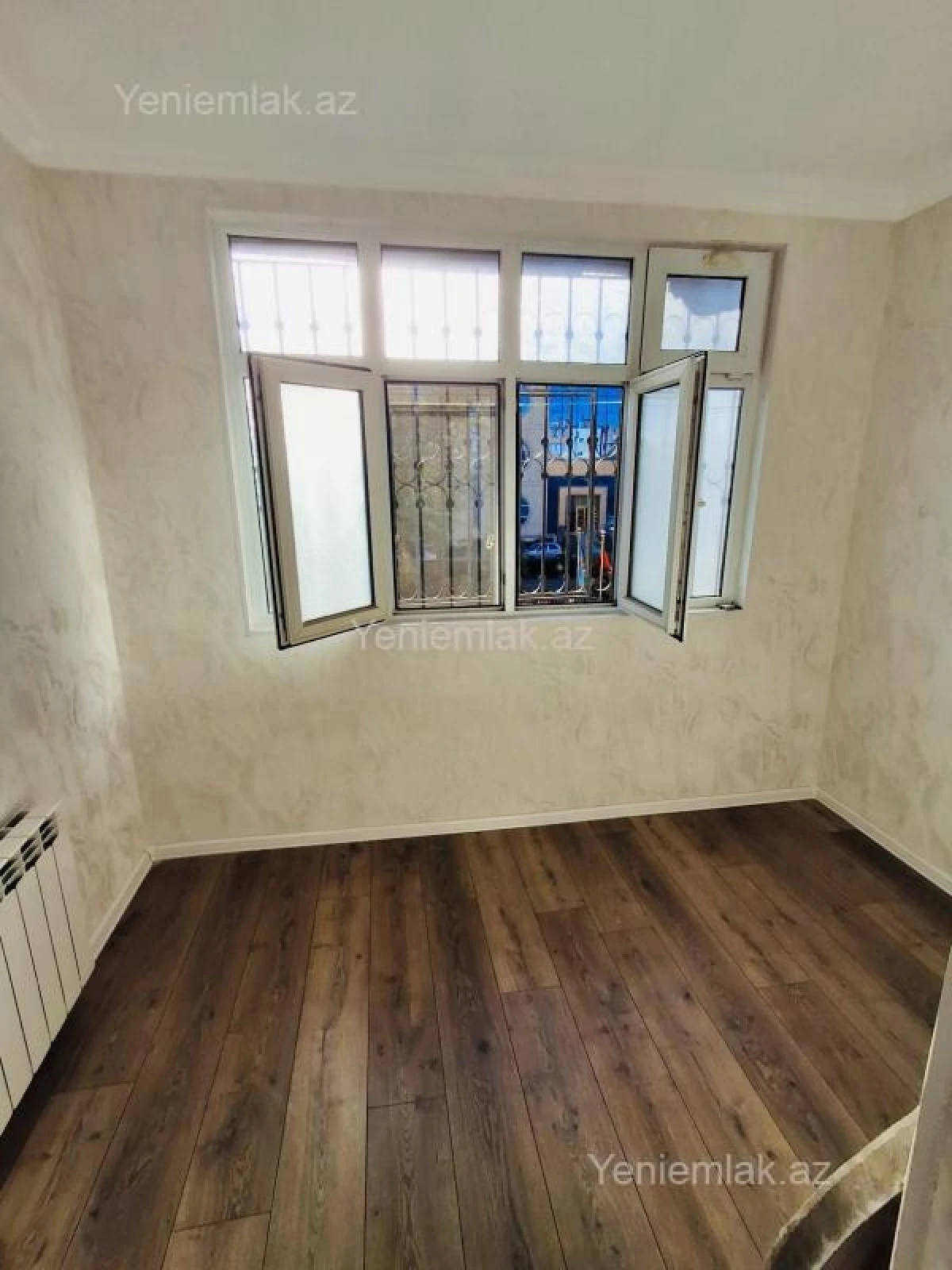 Satılır 2 otaqlı köhnə tikili 50 m²