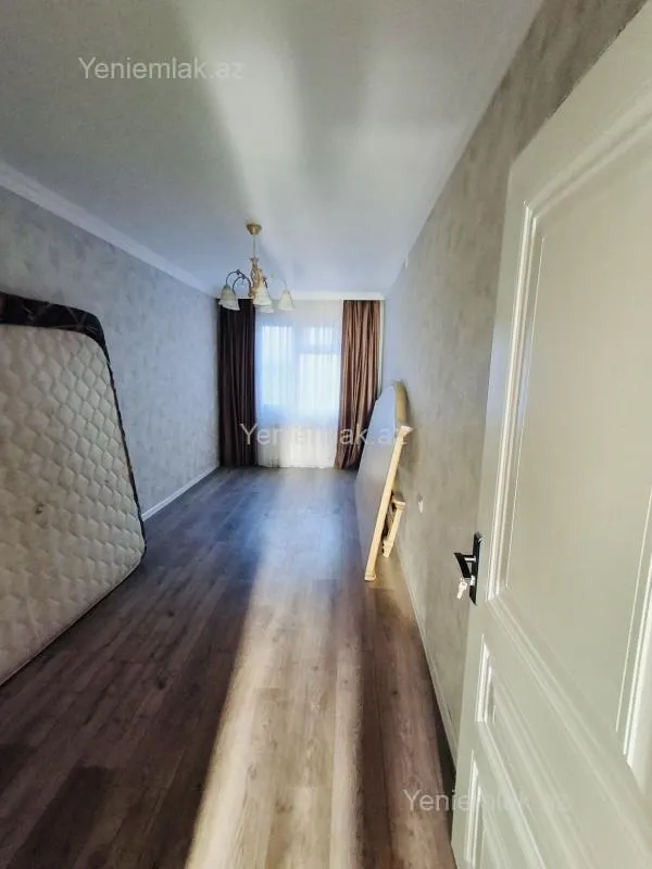 Satılır 2 otaqlı köhnə tikili 50 m²