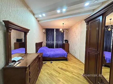 Satılır 3 otaqlı yeni tikili 123 m²