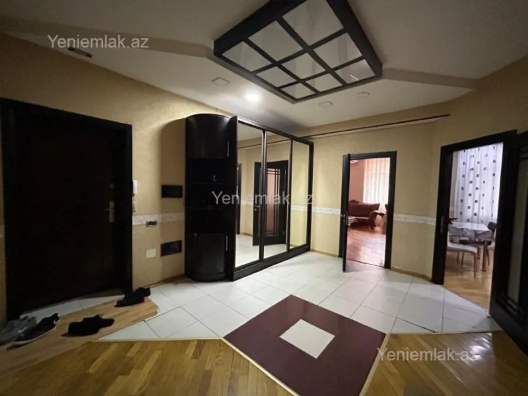 Satılır 3 otaqlı yeni tikili 123 m²