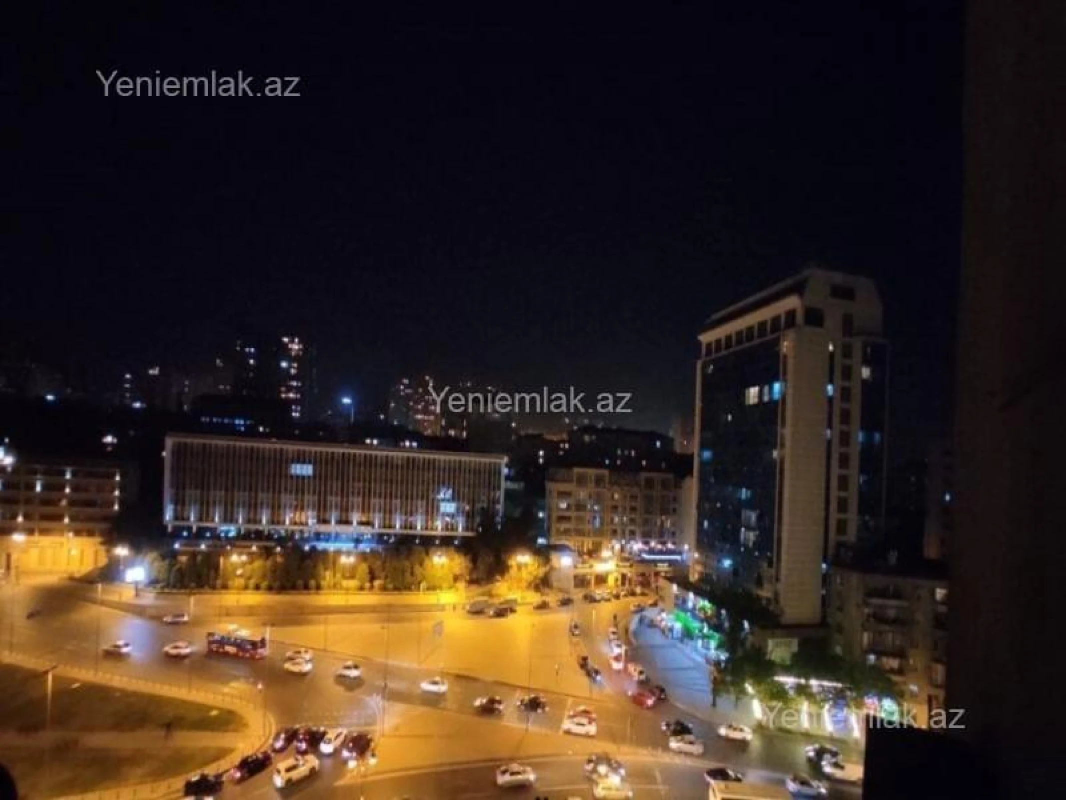 Satılır 3 otaqlı yeni tikili 175 m²