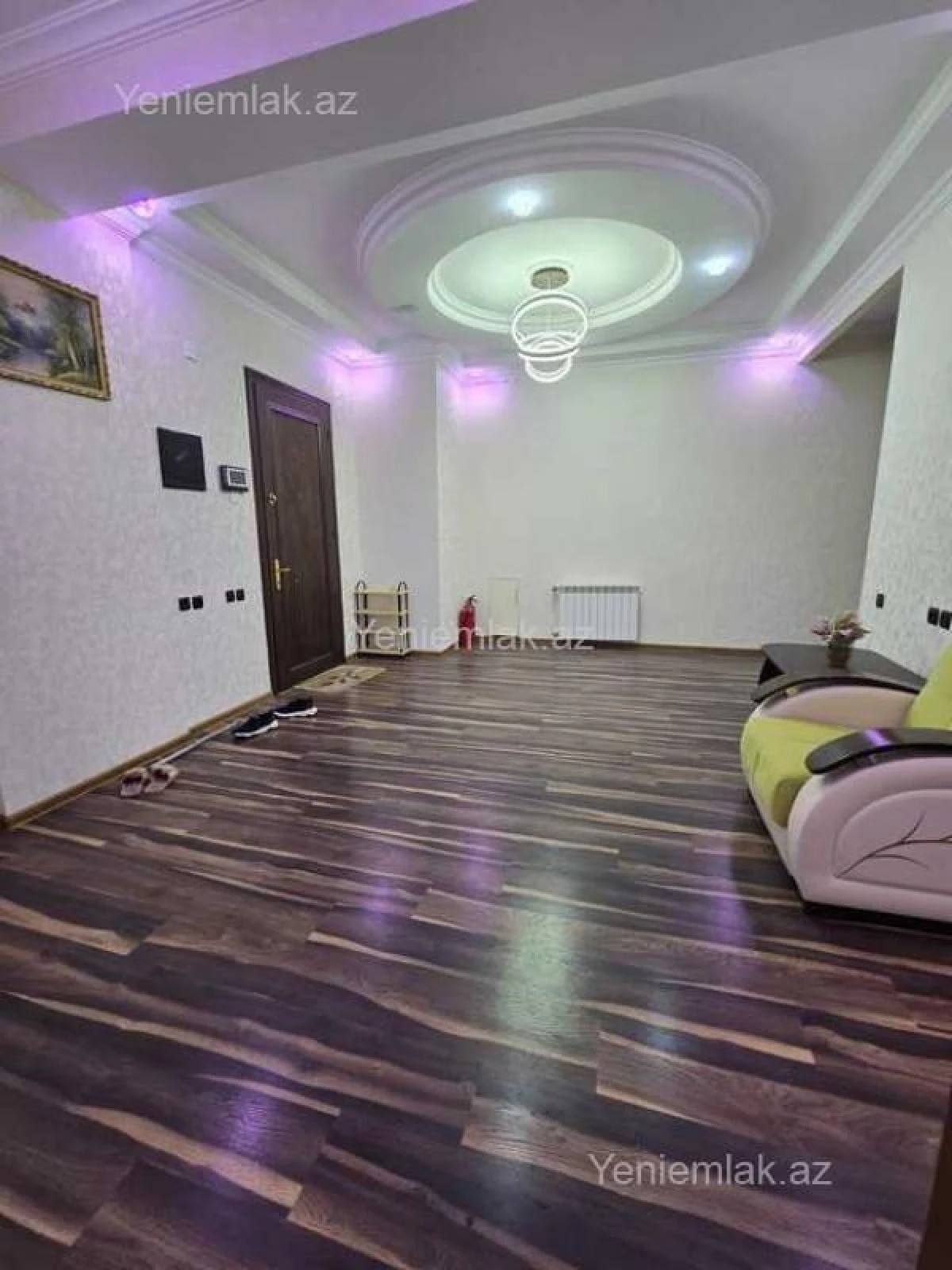 Satılır 3 otaqlı yeni tikili 175 m²