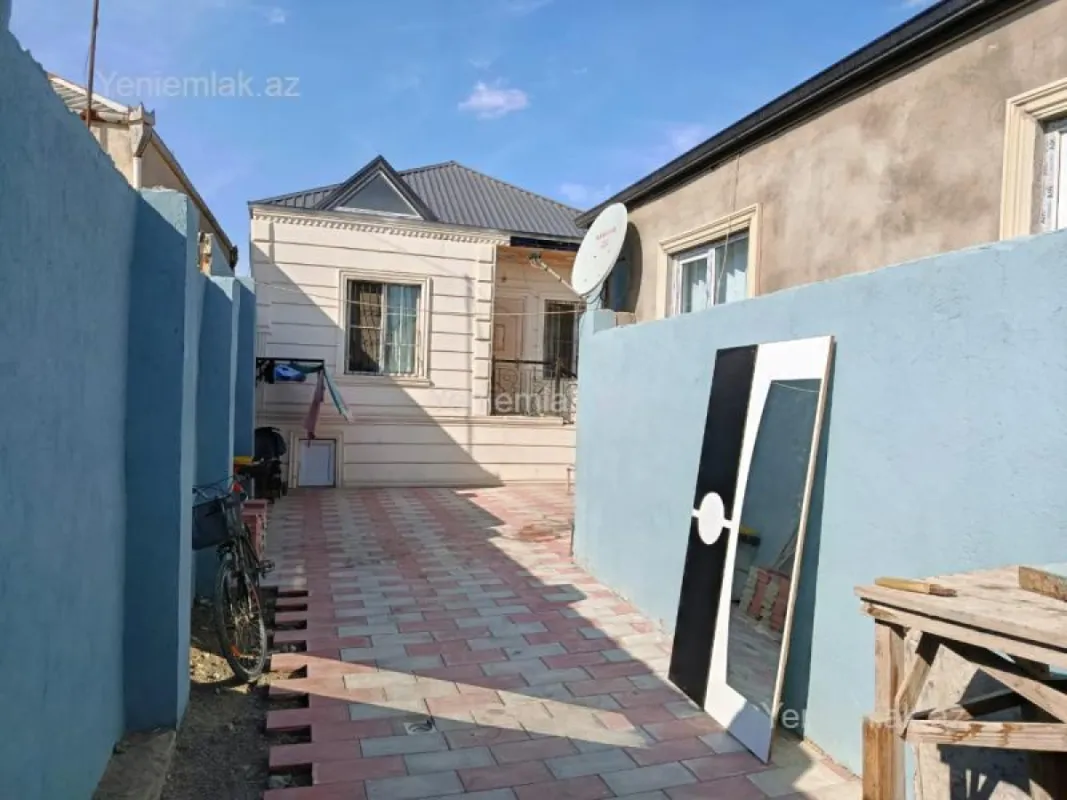 Satılır 3 otaqlı həyət evi 90 m²