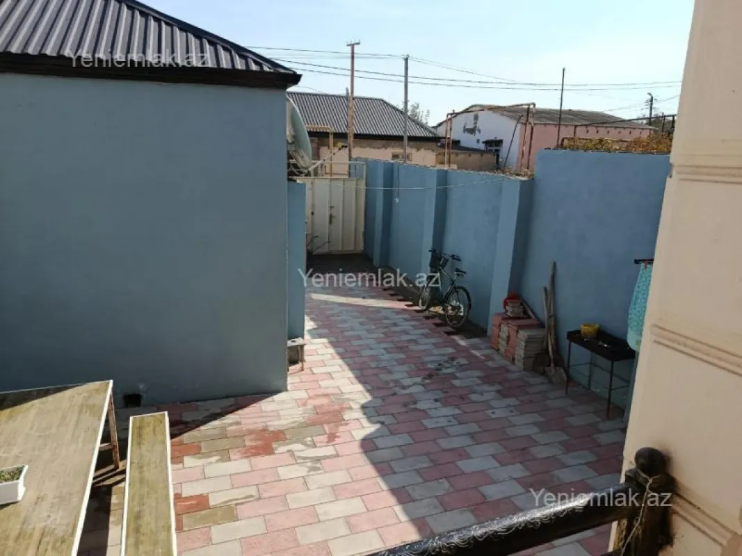 Satılır 3 otaqlı həyət evi 90 m²