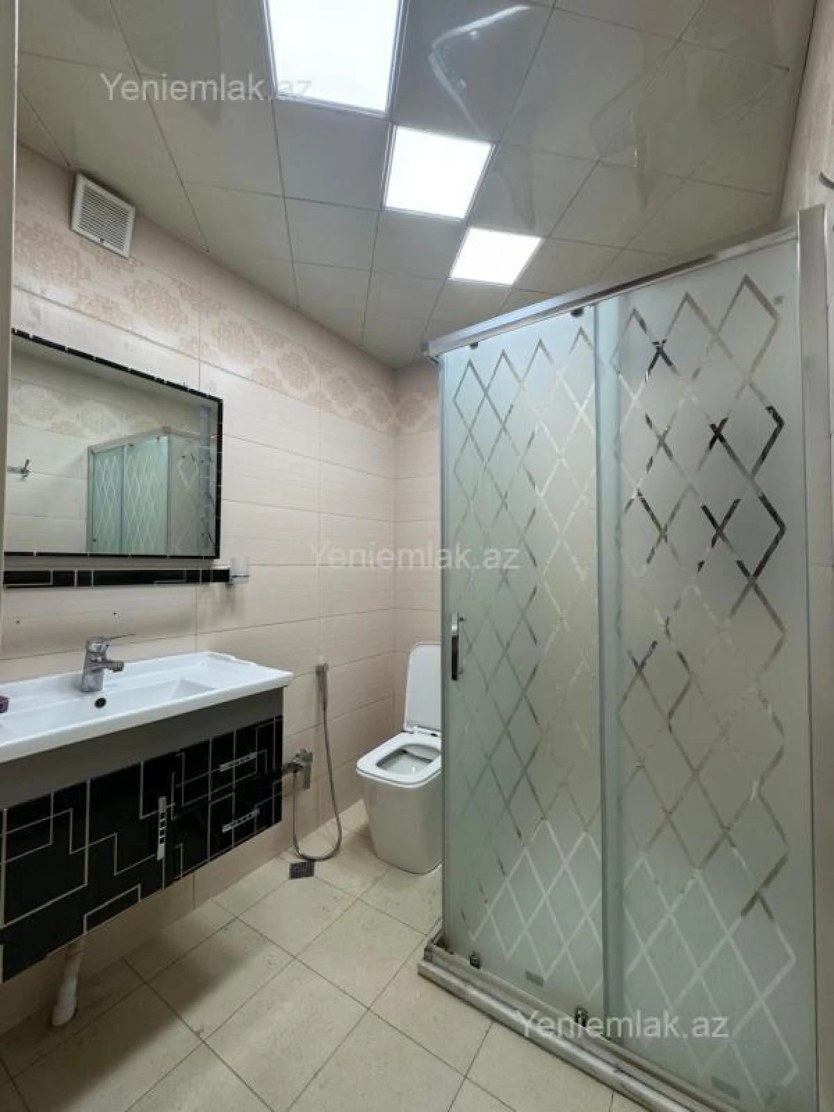 Satılır 2 otaqlı yeni tikili 62 m²